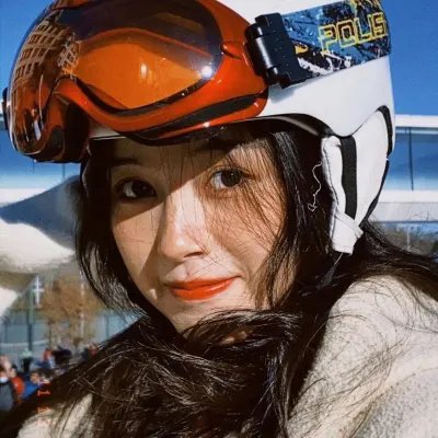 面纱下的那不勒斯